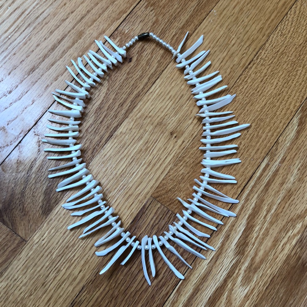 Vintage pearl and seashell necklace